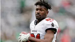 Antonio Brown released on $25,000 bail, placed under house arrest