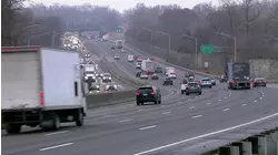 Drivers head out early to beat traffic ahead of Thanksgiving holiday