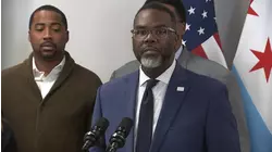 Chicago police investigating attempted arson at city hall, mayor says