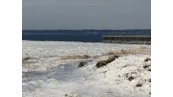 Keansburg fishing pier collapses as icy waters persist
