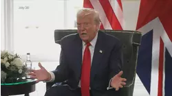 Trump calls for DOJ probe into other Epstein ties, including Clinton