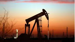 Así reaccionan los precios del petróleo ante la nueva escalada en el conflicto de EE.UU. e Irán