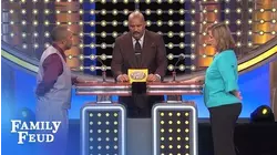 Breaking news! Guess who Santa Claus ran off with? | Family Feud