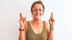 ¿Cómo afectan las supersticiones al cerebro? Un neurólogo aborda el tema