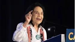 Dolores Huerta revela que fue abusada y violada por César Chávez y quedó embarazada en dos ocasiones