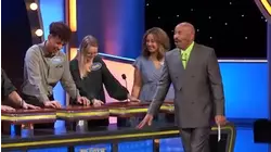 Steve Harvey BLACKS OUT at the podium!!