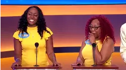 Steve Harvey mocked by the board! Way to go, T'wana! | Family Feud