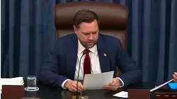 Republicanos bloquean esfuerzo para limitar el poder militar de Trump en Venezuela