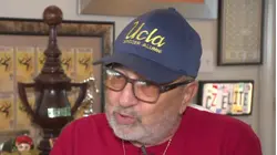 Fanático lleva 40 años que no falta a ninguna Copa Mundial de la FIFA y está listo para la siguiente