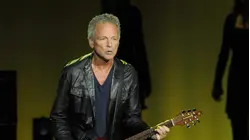 Woman attacks Lindsey Buckingham with unknown substance