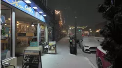 Motorists take it slow as snow accumulates in Farmingdale