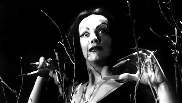 PLAN 9 FROM OUTER SPACE on FREECABLE TV