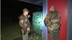 Deputies go door-to-door at Altadena homes under evacuation order