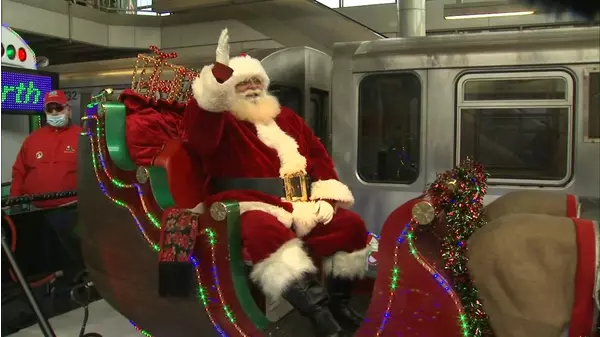 Cta Holiday Train Clip Abc7 Chicago Xumo Play 8237