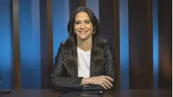 Joel Mchale Is Not On Meredith's Good Side!