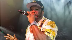 50 Cent recibe misterioso ramo supuestamente de Sean 'Diddy' y fans le advierten: "Cuídate"