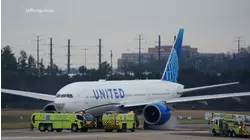United Airlines flight loses power during takeoff