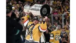 'Inspired a lot of kids.' Three-time Stanley Cup champ, Hamden native Jonathan Quick, retires from hockey