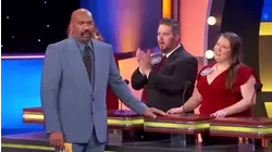 TOP 7 things every game show host needs to have.