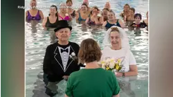 Illinois couple marries at YMCA's water aerobics class