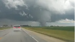 Dangerous storm system sweeps Midwest, heads East