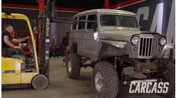 El Chevy M1010 se transforma en un Willy's Wagon