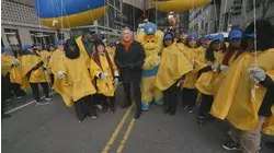Sam Champion celebrates Thanksgiving from the Philadelphia Thanksgiving Day Parade