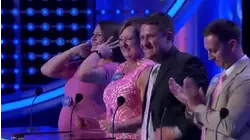 Three-player team tackles Fast Money! | Family Feud
