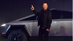 Tesla's Flying Roadster, Robotaxis and SpaceX Merger Buzz: What Investors Need to Know