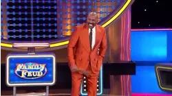 Steve Harvey demos flipping through a Playboy!