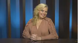 Melissa Peterman Finally Beats Greg Grunberg?