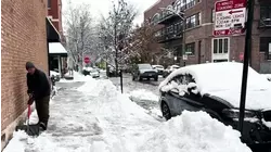 Una poderosa nevada paralizó buena parte de la ciudad de Chicago