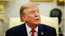 Trump Threatens to Bomb Oman as Iran Negotiation Period Ends