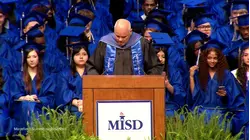 David Muir shares Texas high school principal's surprise from graduating class