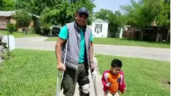 Una madre comparte su desesperación por de la detención de su marido enfrente de sus hijos en Texas