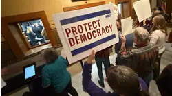 IN redistricting up for final, deciding vote in state Senate Thurs.