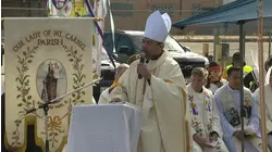 Faith leaders not allowed to give Broadview ICE detainees Communion