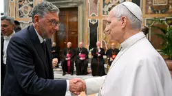 El papa se reúne con más de 160 actores, directores y técnicos de Hollywood