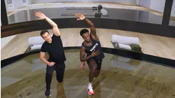 Stretches to keep limber through holiday travel