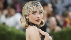 Reportan que Sabrina Carpenter consiguió una orden de restricción contra un acosador
