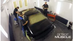 Aprenda a hacer un trabajo de pintura de pátina rústica en su vehículo