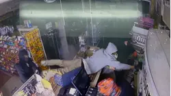EXCLUSIVE: Suspects wanted in overnight string of smash-and-grab burglaries at multiple businesses