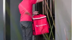 Report: Minimum pay law increased NYC delivery worker earnings by more than $2B