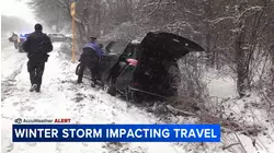 Major Chicago snowstorm impacting holiday travel rush