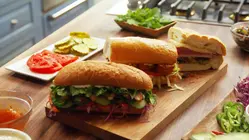 Emeril Cooks with Justin Kennedy