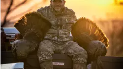 Struttinbuck S9:E9 "Kenneth Turkey Tour"