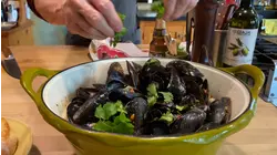 Mussels a la Mexicana