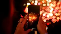 How to get keeper photos of July 4th fireworks, using just your smartphone