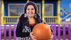 Learn Colors with Dump Trucks featuring Tea Time with Tayla