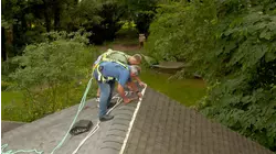 E14 | Weird Shower Valve, Mossy Roof | Ask TOH